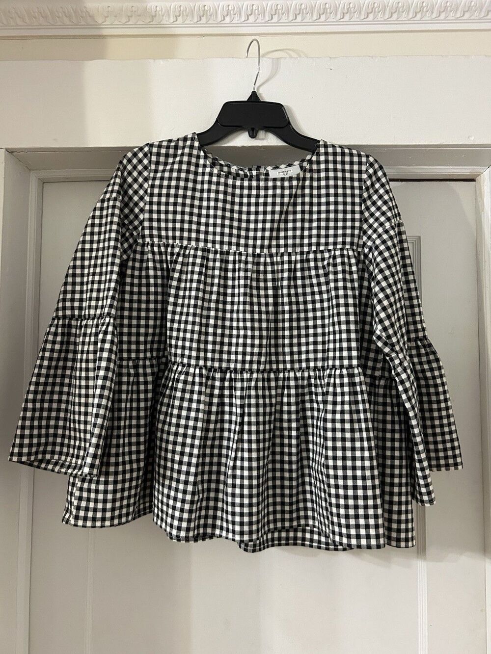 LaRoque Blouse Womens Black White Gingham Preppy Ruffle Fit And Flair Top Medium